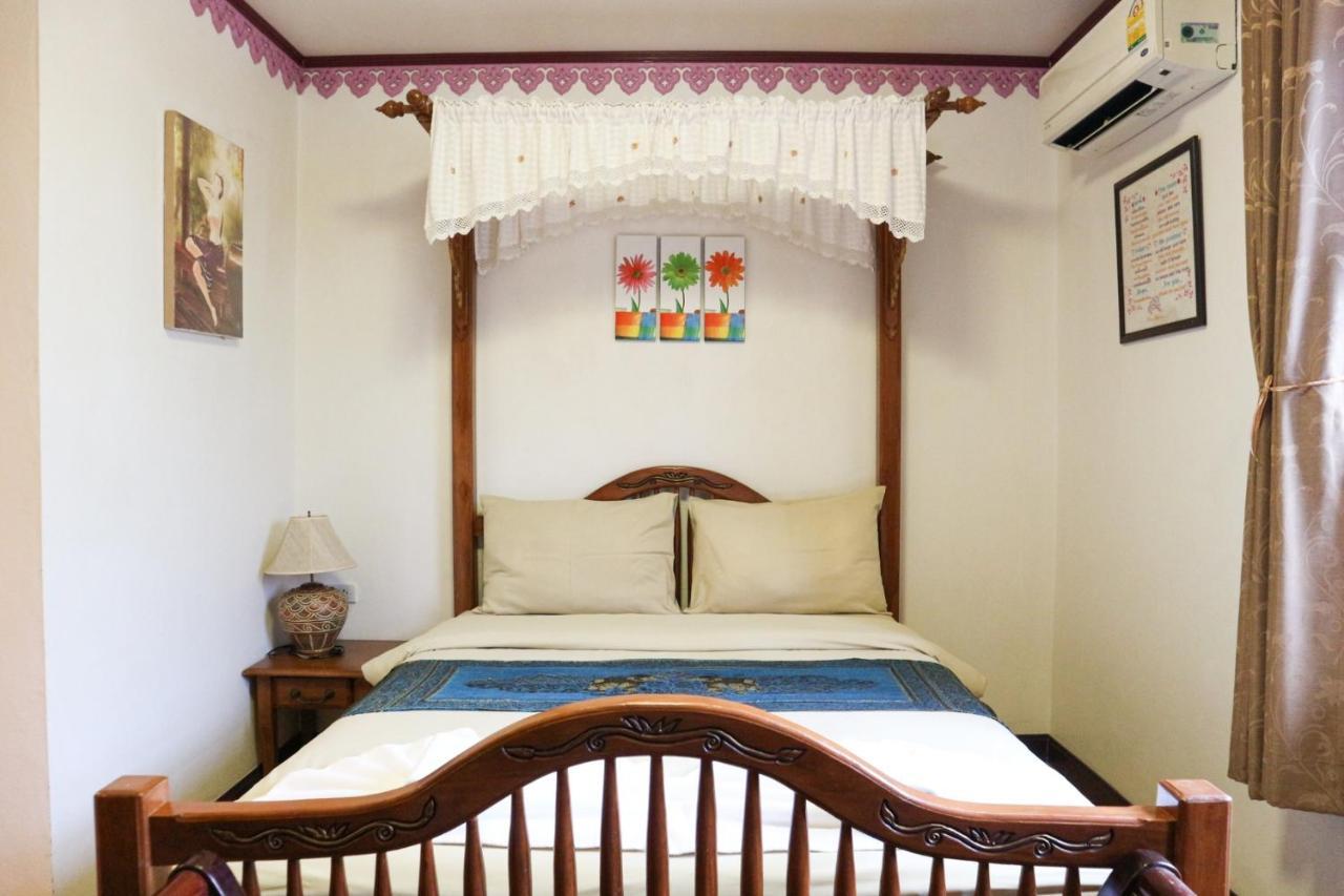 Hotel Ban Ao Thong