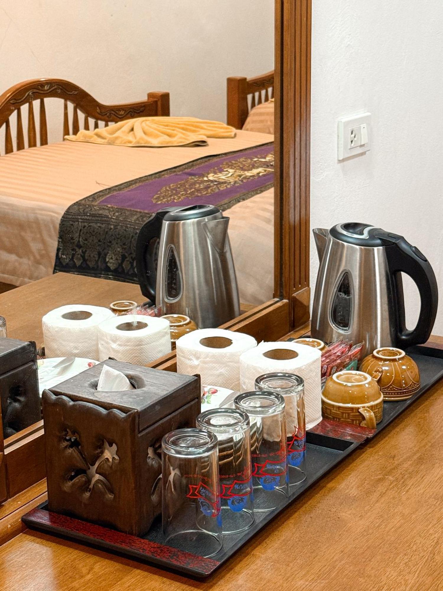 Ban Ao Thong Hotel Trang
