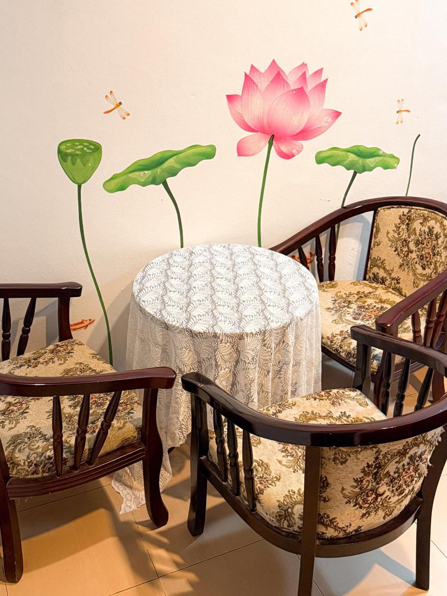 Hotel Ban Ao Thong Trang